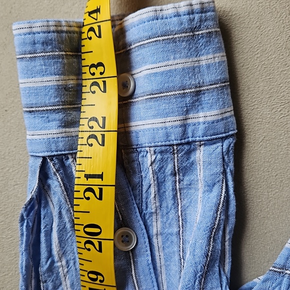 Wilfred Free (Aritzia) oversized shirt - Picture 6 of 7